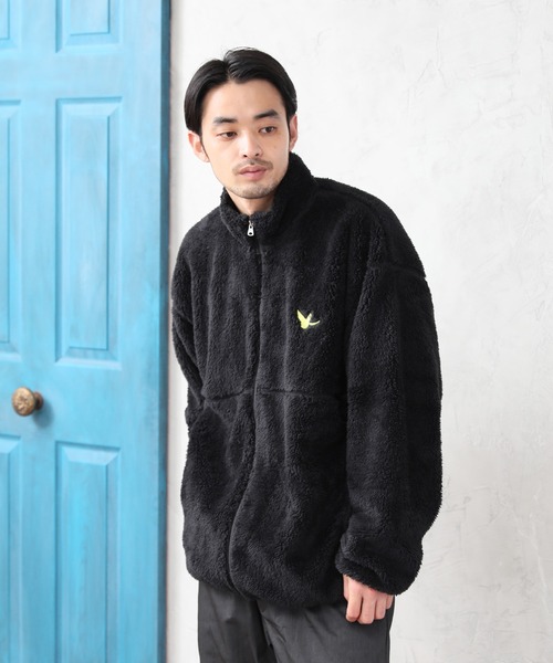 Mark Gonzales（マーク・ゴンザレス）の「【Mark Gonzales/マーク・ゴンザレス】ALWAYS GOOD TIME別注 ワンポイント スタンドネック ボアジップブルゾン（ブルゾン・メンズ・ブラック/ベージュ/アイボリー・MEDIUM/LARGE/X-LARGE）」の4枚目の写真