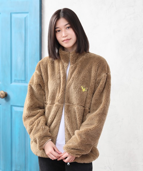 Mark Gonzales（マーク・ゴンザレス）の「【Mark Gonzales/マーク・ゴンザレス】ALWAYS GOOD TIME別注 ワンポイント スタンドネック ボアジップブルゾン（ブルゾン・メンズ・ブラック/ベージュ/アイボリー・MEDIUM/LARGE/X-LARGE）」の8枚目の写真