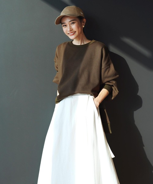 KOBE LETTUCE（コウベレタス）の「[ eriさんコラボ ]裏起毛ボリュームスリーブスウェット[C5730]（スウェット・レディース・ブラウン/オフホワイト/ピンク/グリーン・FREE）」の11枚目の写真