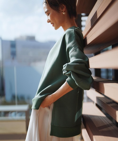 KOBE LETTUCE（コウベレタス）の「[ eriさんコラボ ]裏起毛ボリュームスリーブスウェット[C5730]（スウェット・レディース・ブラウン/オフホワイト/ピンク/グリーン・FREE）」の13枚目の写真