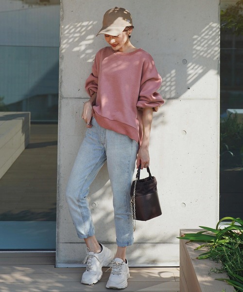 KOBE LETTUCE（コウベレタス）の「[ eriさんコラボ ]裏起毛ボリュームスリーブスウェット[C5730]（スウェット・レディース・ブラウン/オフホワイト/ピンク/グリーン・FREE）」の9枚目の写真