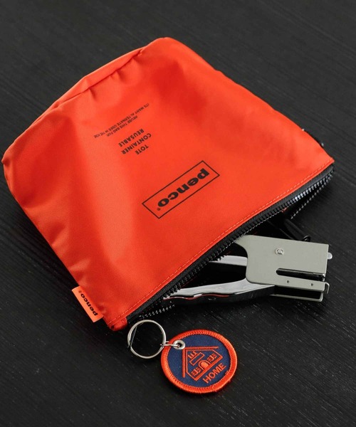 PENCO（ペンコ）の「penco ペンコ バケット ポーチ ナイロン ボート型（ポーチ・レディース・ホワイト/ダークグリーン/ベージュ/ネイビー/オレンジ/ブラック・FREE）」の6枚目の写真