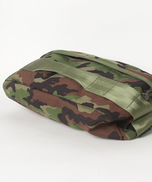PHATEE（ファッティー）の「▲【PHATEE】ファティー P.A "BULLET"（ボディバッグ/ウエストポーチ・メンズ・カモフラージュ・ONESIZE）」の2枚目の写真