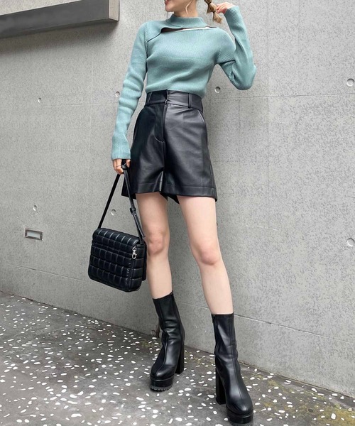 SPIRALGIRL（スパイラルガール）の「ハイウエスト合皮ショートパンツ（その他パンツ・レディース・ブラック/ブラウン/オフホワイト・FREE）」の20枚目の写真