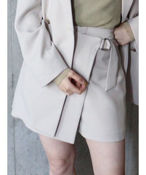 MURUA(ムルーア)の「パウダーツイルラップキュロット【セットアップ着用可能】(その他パンツ・レディース・ブラック/ベージュ/ブラウン/その他1・1/2)」の1枚目の写真