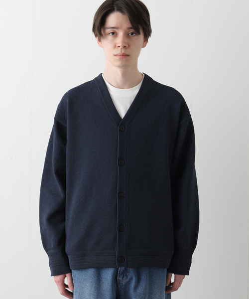 B.C STOCK(ベーセーストック)の「POLYESTER 2INSET カーディガン(カーディガン/ボレロ・メンズ・チャコールグレー/ベージュ/ネイビー/グリーン/ブルー系その他・MEDIUM/LARGE)」の11枚目の写真