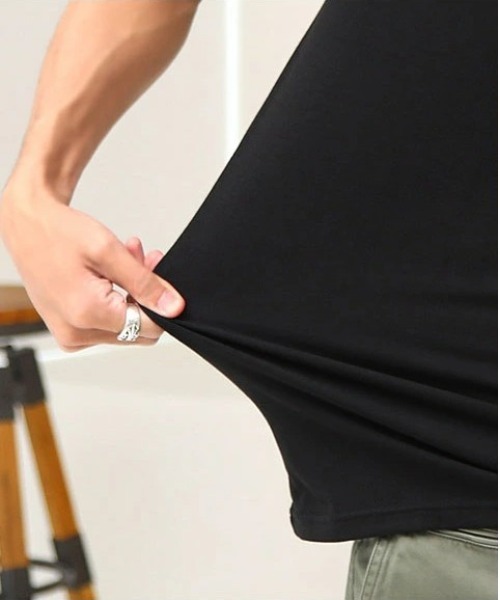 roshell(ロシェル)の「ストレッチUネック無地長袖Tシャツ(Tシャツ/カットソー・メンズ・ホワイト/チャコールグレー/ブラック/ネイビー・SMALL/MEDIUM/LARGE/X-LARGE/XX-LARGE)」の6枚目の写真