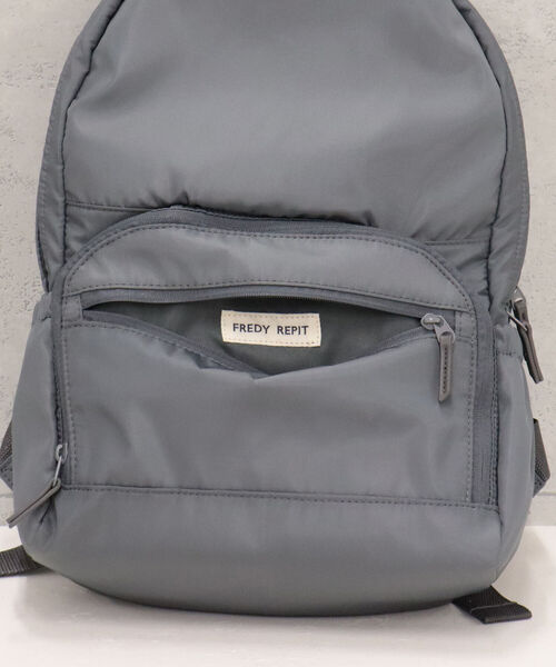 fredy repit（フレディレピ）の「2room撥水リュック（バックパック/リュック・レディース・ブラック/チャコールグレー・FREE）」の14枚目の写真