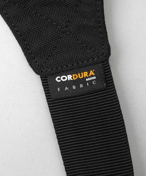 UNIVERSAL OVERALL(ユニバーサルオーバーオール)の「CORDURAナイロン ビッグ ウエストポーチ(ボディバッグ/ウエストポーチ・メンズ・ブラック・FREE)」の15枚目の写真