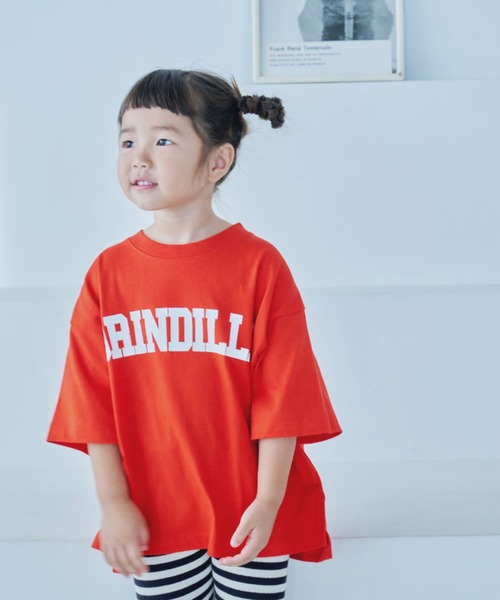 LOWRYS FARM（ローリーズファーム）の「カレッジＴシャツ　270300（Tシャツ/カットソー・キッズ・アイボリー/オフホワイト/チャコールグレー/カーキ/レッド・110cm/120cm/130cm/140cm/150cm）」の5枚目の写真