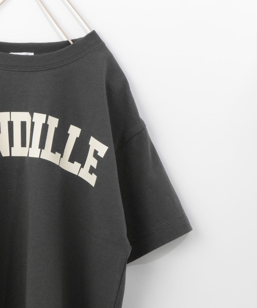 LOWRYS FARM（ローリーズファーム）の「カレッジＴシャツ　270300（Tシャツ/カットソー・キッズ・アイボリー/オフホワイト/チャコールグレー/カーキ/レッド・110cm/120cm/130cm/140cm/150cm）」の20枚目の写真