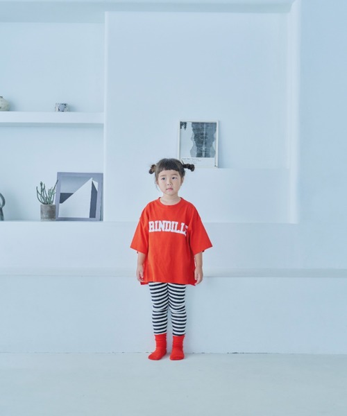 LOWRYS FARM（ローリーズファーム）の「カレッジＴシャツ　270300（Tシャツ/カットソー・キッズ・アイボリー/オフホワイト/チャコールグレー/カーキ/レッド・110cm/120cm/130cm/140cm/150cm）」の21枚目の写真