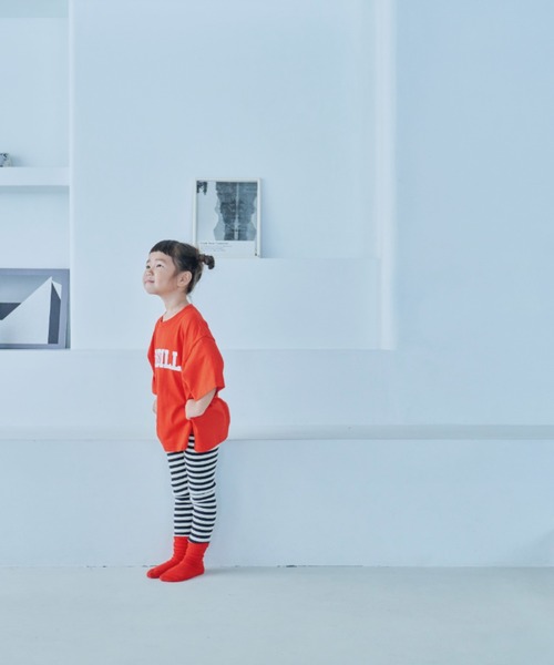 LOWRYS FARM（ローリーズファーム）の「カレッジＴシャツ　270300（Tシャツ/カットソー・キッズ・アイボリー/オフホワイト/チャコールグレー/カーキ/レッド・110cm/120cm/130cm/140cm/150cm）」の22枚目の写真