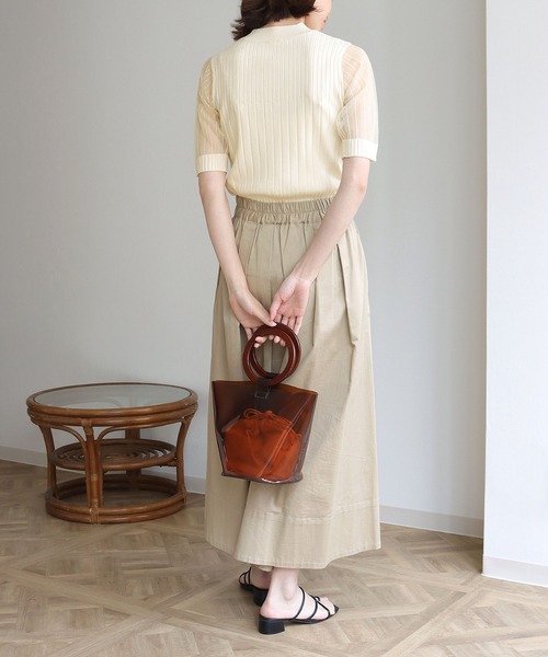 HER CLOSET(ハークローゼット)の「【shemoshelly】イージーケアCOOLタッチ5分袖プチハイネックシアーリブニットトップス(ニット/セーター・レディース・ブラック/アイボリー・M)」の7枚目の写真