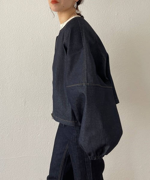wee9s(ウィークス)の「volume sleeve denim jacket / たっぷりボリュームスリーブデニムジャケット(デニムジャケット・レディース・ブラック/ネイビー・FREE)」の13枚目の写真