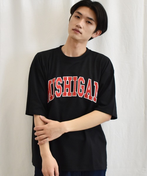 SPENDY'S Store(スペンディーズストア)の「サテン刺しゅうロゴ5分袖トレーナー(スウェット・メンズ・ホワイト/ブラック/ブルー/グレイッシュベージュ・M/L)」の14枚目の写真