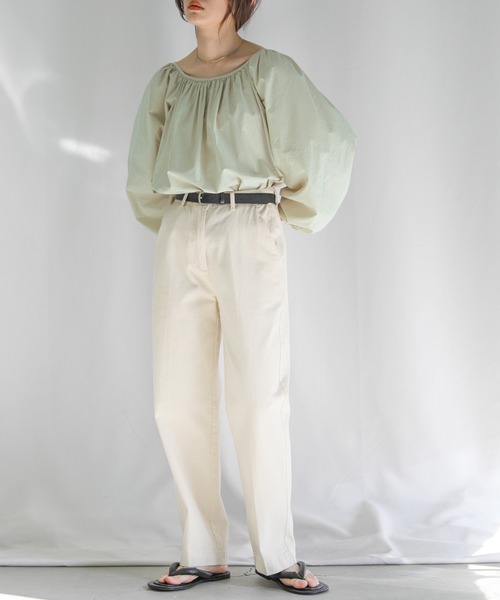 select MOCA（セレクトモカ）の「2022 SS ギャザーオーバーブラウス（シャツ/ブラウス・レディース・ブラック/ライトグリーン/ホワイト・FREE）」の4枚目の写真