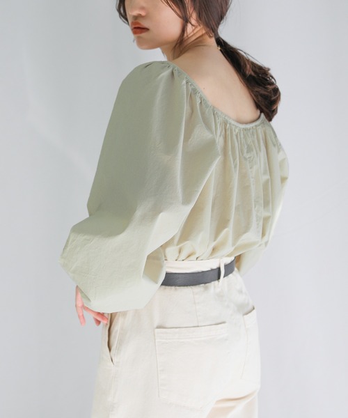 select MOCA（セレクトモカ）の「2022 SS ギャザーオーバーブラウス（シャツ/ブラウス・レディース・ブラック/ライトグリーン/ホワイト・FREE）」の8枚目の写真