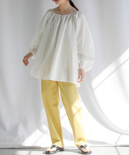 select MOCA（セレクトモカ）の「2022 SS ギャザーオーバーブラウス（シャツ/ブラウス・レディース・ブラック/ライトグリーン/ホワイト・FREE）」の6枚目の写真