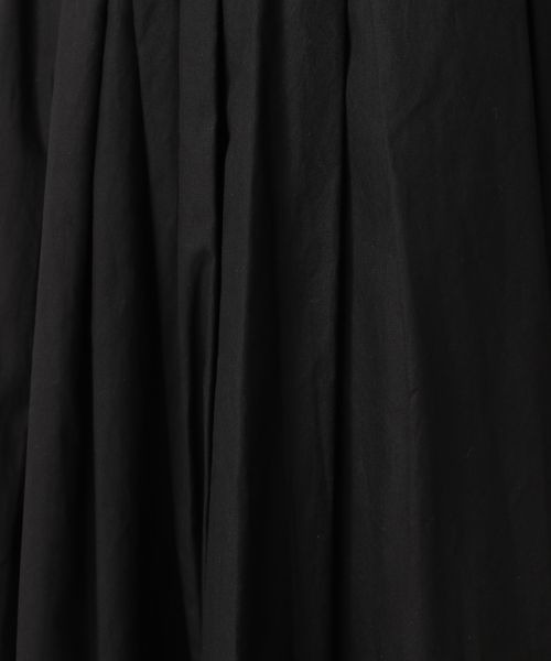 LOWRYS FARM（ローリーズファーム）の「タックボリュームスカート　285505（スカート・レディース・オフホワイト/ブラック/ベージュ・FREE）」の16枚目の写真