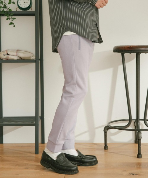 ITEMS URBANRESEARCH(アイテムズ アーバンリサーチ)の「ボンディングジョグパンツ(スウェットパンツ・メンズ・ライトグレー/ブラック/ブラウン・MEDIUM/LARGE)」の11枚目の写真