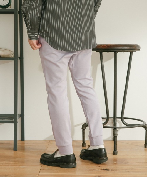 ITEMS URBANRESEARCH(アイテムズ アーバンリサーチ)の「ボンディングジョグパンツ(スウェットパンツ・メンズ・ライトグレー/ブラック/ブラウン・MEDIUM/LARGE)」の12枚目の写真