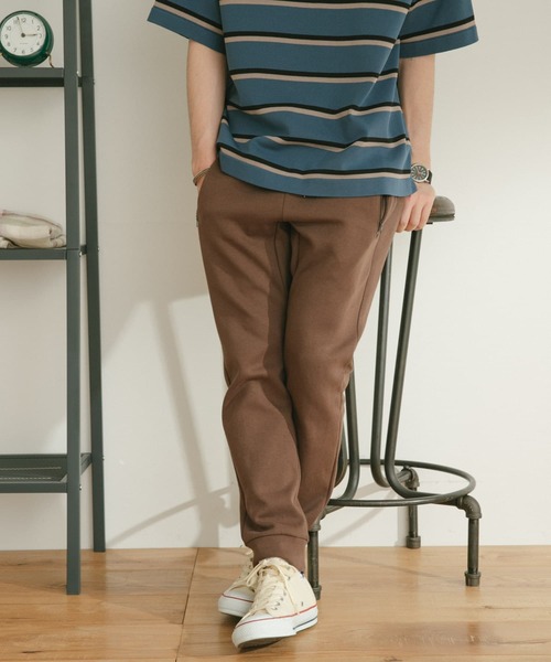 ITEMS URBANRESEARCH(アイテムズ アーバンリサーチ)の「ボンディングジョグパンツ(スウェットパンツ・メンズ・ライトグレー/ブラック/ブラウン・MEDIUM/LARGE)」の14枚目の写真