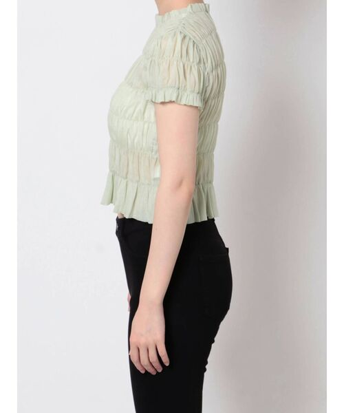 jouetie(ジュエティ)の「シアークロップドシャーリングトップス【WEB限定】(Tシャツ/カットソー・レディース・ブラック/パープル/グリーン・MEDIUM)」の22枚目の写真