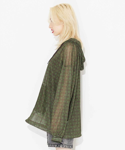 X-girl（エックスガール）の「RETRO PATTERN MESH HOODIE/レトロ メッシュパーカー（パーカー・レディース・ブラック/ブラウン/グリーン・S/M）」の4枚目の写真