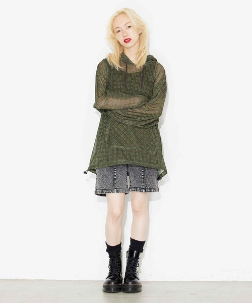 X-girl（エックスガール）の「RETRO PATTERN MESH HOODIE/レトロ メッシュパーカー（パーカー・レディース・ブラック/ブラウン/グリーン・S/M）」の6枚目の写真