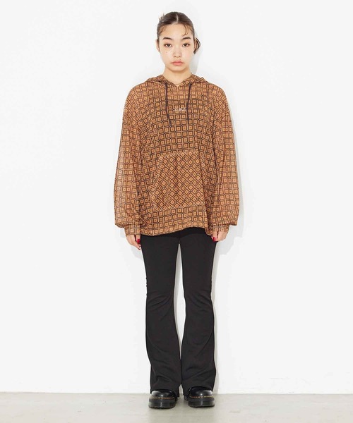 X-girl（エックスガール）の「RETRO PATTERN MESH HOODIE/レトロ メッシュパーカー（パーカー・レディース・ブラック/ブラウン/グリーン・S/M）」の7枚目の写真