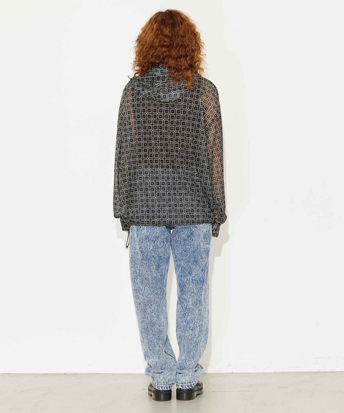 X-girl（エックスガール）の「RETRO PATTERN MESH HOODIE/レトロ メッシュパーカー（パーカー・レディース・ブラック/ブラウン/グリーン・S/M）」の22枚目の写真