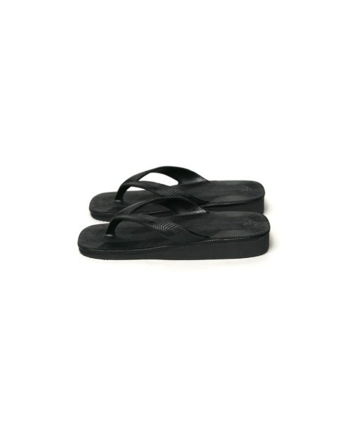 乱痴気(ランチキ)の「V.I.C classic rubber sandal(サンダル・メンズ・ブラック/ベージュ・FREE)」の5枚目の写真