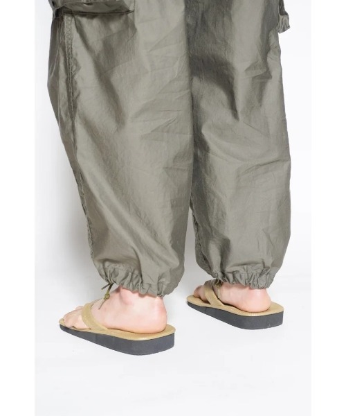 乱痴気(ランチキ)の「V.I.C classic rubber sandal(サンダル・メンズ・ブラック/ベージュ・FREE)」の22枚目の写真