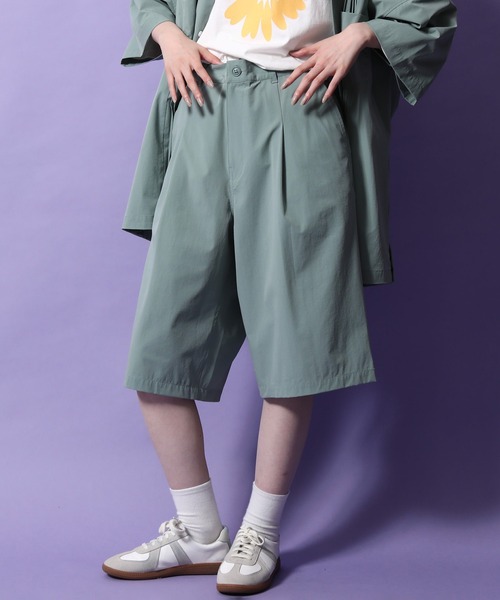 re_k by JUNRED(レクバイジュンレッド)の「re_k by JUNRED / 1タックワイドナイロンショーツ(その他パンツ・メンズ・ダークグリーン/ミント・S/M/L)」の11枚目の写真