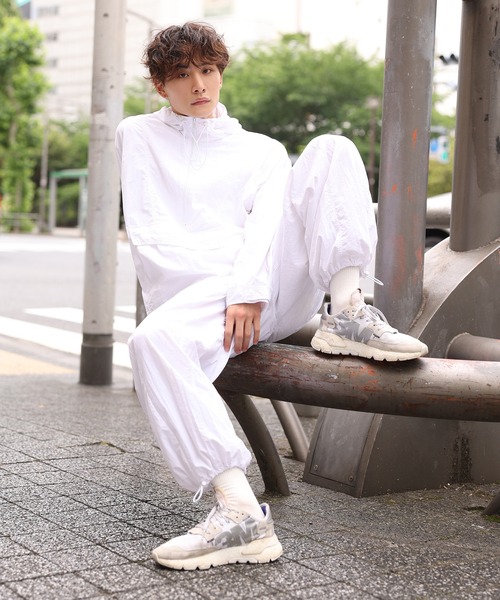NUN（エヌユーエヌ）の「ＮＵＮ ナイロンパンツ（その他パンツ・レディース・ブラック/オフホワイト/ブルー・MEDIUM/LARGE）」の18枚目の写真