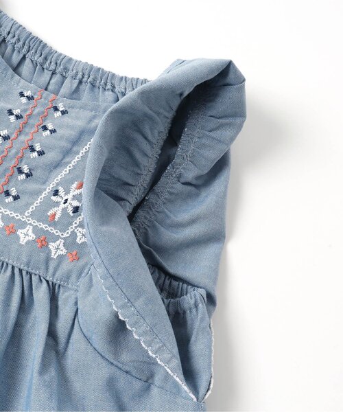 BREEZE(ブリーズ)の「袖フリル刺繍ワンピース(ワンピース・キッズ・ブルー/オフホワイト・130/140/90/100/110/120)」の5枚目の写真