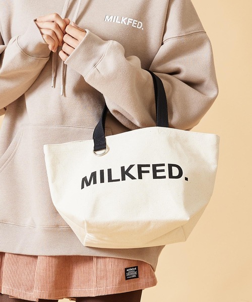 MILKFED.（ミルクフェド）の「MILKFED.  WIDE LUNCH TOTE O（トートバッグ・レディース・ホワイト/ブラック・ONE SIZE）」の5枚目の写真