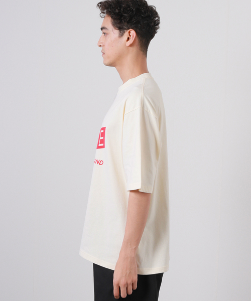 JOURNAL STANDARD(ジャーナルスタンダード)の「【GOODHUE/グッドヒュー×JOURNAL STANDARD】ロゴ Tシャツ(Tシャツ/カットソー・メンズ・グリーン/ホワイト系その他/ホワイト/ネイビー・LARGE/MEDIUM)」の8枚目の写真