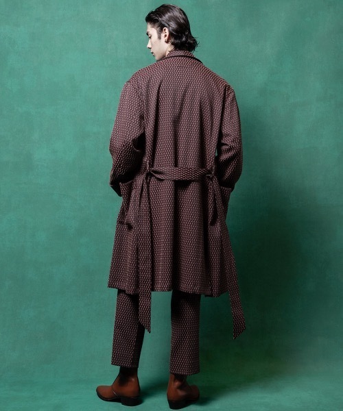 FORSOMEONE(フォーサムワン)の「FORSOMEONE GIO GOWN COAT(その他アウター・メンズ・ブラウン/ブラック・48/46)」の21枚目の写真