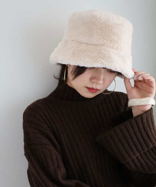 GeeRA（ジーラ）の「フェイクファーバケットハット（ハット・レディース・ブラック/ベージュ/アイボリー/その他/パイソン・FREE）」の2枚目の写真