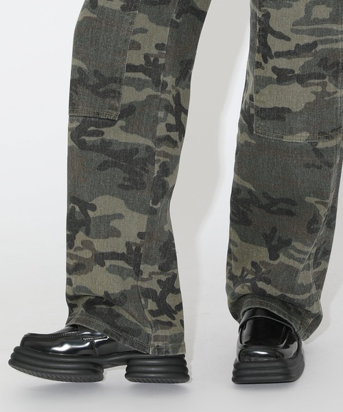 FOLLOWIN(フォロウィン)の「厚底スクエアローファー(ローファー・レディース・ホワイト/ブラック・24cm/25cm/23㎝)」の13枚目の写真