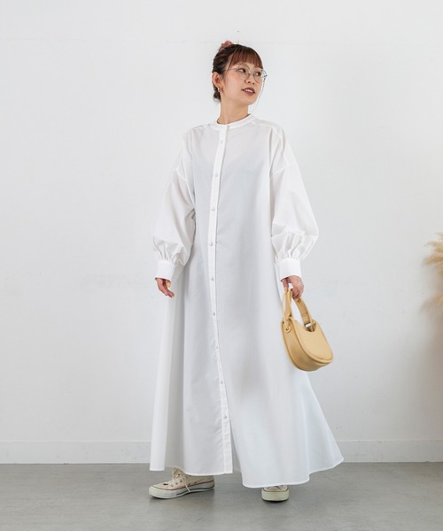 PICHI（ピイチ）の「ノーカラーテントシルエットワンピース（シャツワンピース・レディース・ホワイト/ブラック・LONG/REGULAR）」の9枚目の写真
