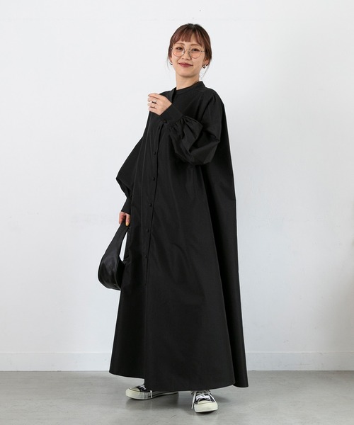 PICHI（ピイチ）の「ノーカラーテントシルエットワンピース（シャツワンピース・レディース・ホワイト/ブラック・LONG/REGULAR）」の17枚目の写真