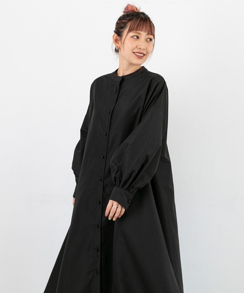 PICHI（ピイチ）の「ノーカラーテントシルエットワンピース（シャツワンピース・レディース・ホワイト/ブラック・LONG/REGULAR）」の18枚目の写真
