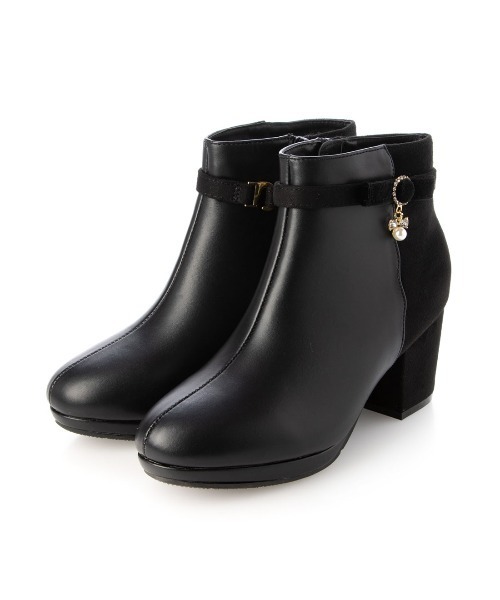 Realta（レアルタ）の「Realta(レアルタ)ビジューチャーム付き厚底フラワーカットショートブーツ（ブーツ・レディース・ブラック系その他/ブラウン系その他/ブラック・L/M/S/LL）」の8枚目の写真