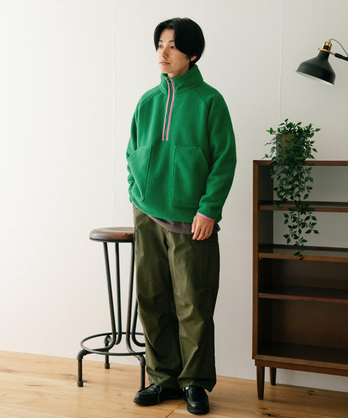 ITEMS URBANRESEARCH(アイテムズ アーバンリサーチ)の「フリース ハーフZIPハイネックプルオーバー(その他トップス・メンズ・ブラック/オフホワイト/グリーン・MEDIUM/LARGE)」の8枚目の写真