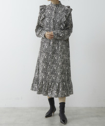 martinique（マルティニーク）の「martinique/バックサテンフラワー