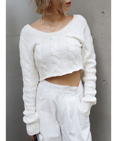 EVRIS（エヴリス）の「クロップドニットカーディガン（カーディガン/ボレロ・レディース・ホワイト/ブラック/オレンジ/ブルー・FREE）」の2枚目の写真