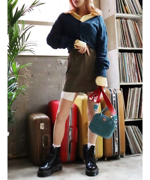 EVRIS（エヴリス）の「クロップドニットカーディガン（カーディガン/ボレロ・レディース・ホワイト/ブラック/オレンジ/ブルー・FREE）」の15枚目の写真